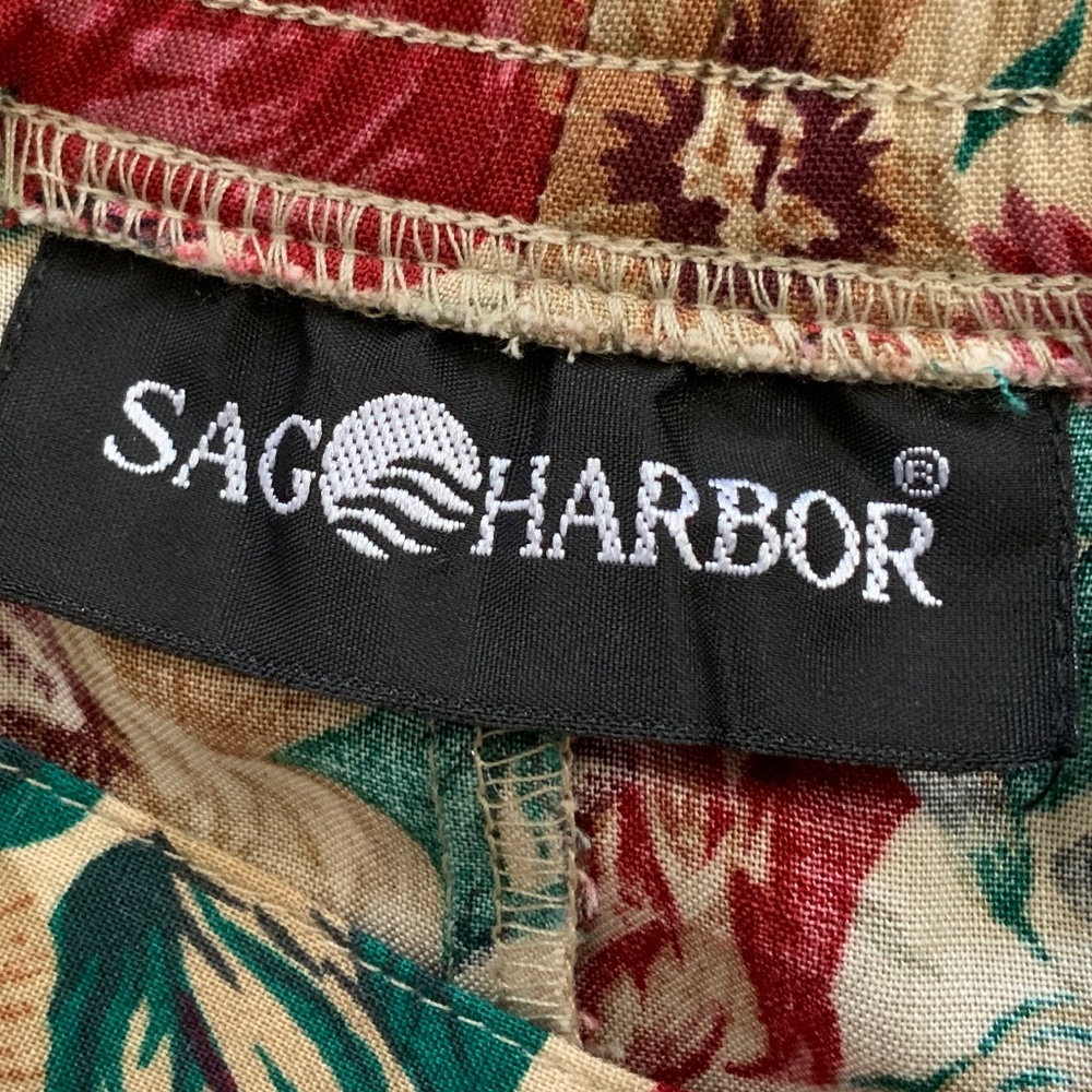 Sag Harbor Floral Skirt - Picture 4 of 6